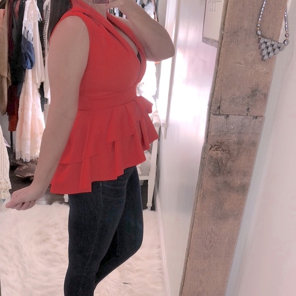 Venus size xsmall orange tiered ruffle top - Picture 1 of 6